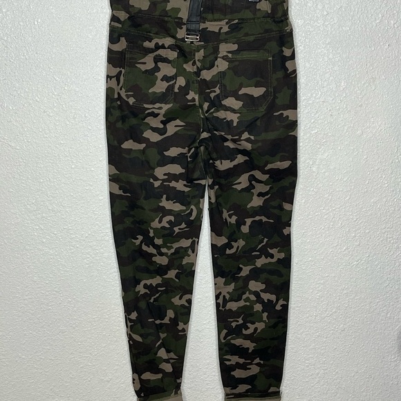 Handmade With❤️Cammo Pants Sz Large - Picture 2 of 7